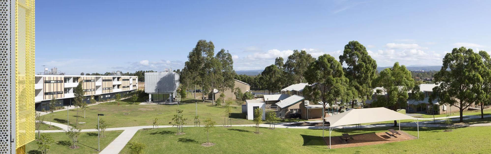 Western Sydney University Village - Penrith Buitenkant foto